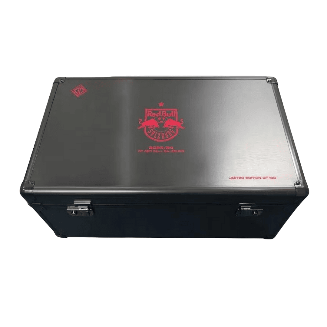 2023-24 Topps Transcendent Collection FC Red Bull Salzburg Soccer Hobby Box