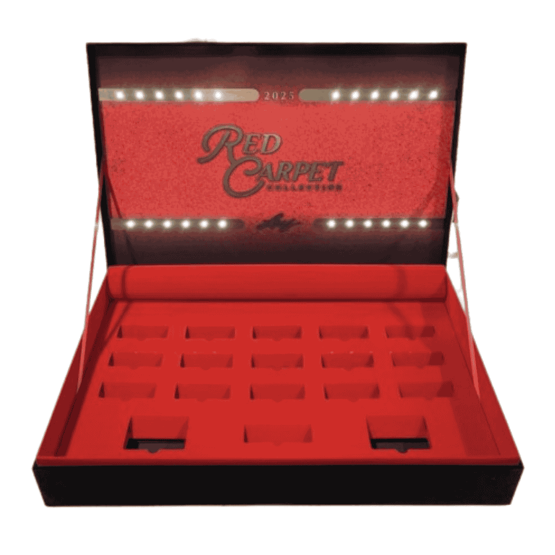 2025 Leaf Red Carpet EMPTY Case